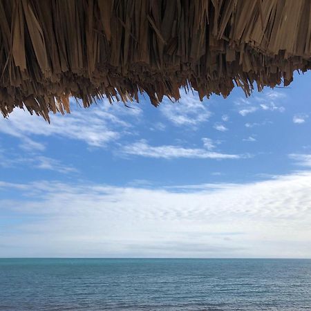 Hotel Ocean Breeze Placencia Exterior foto
